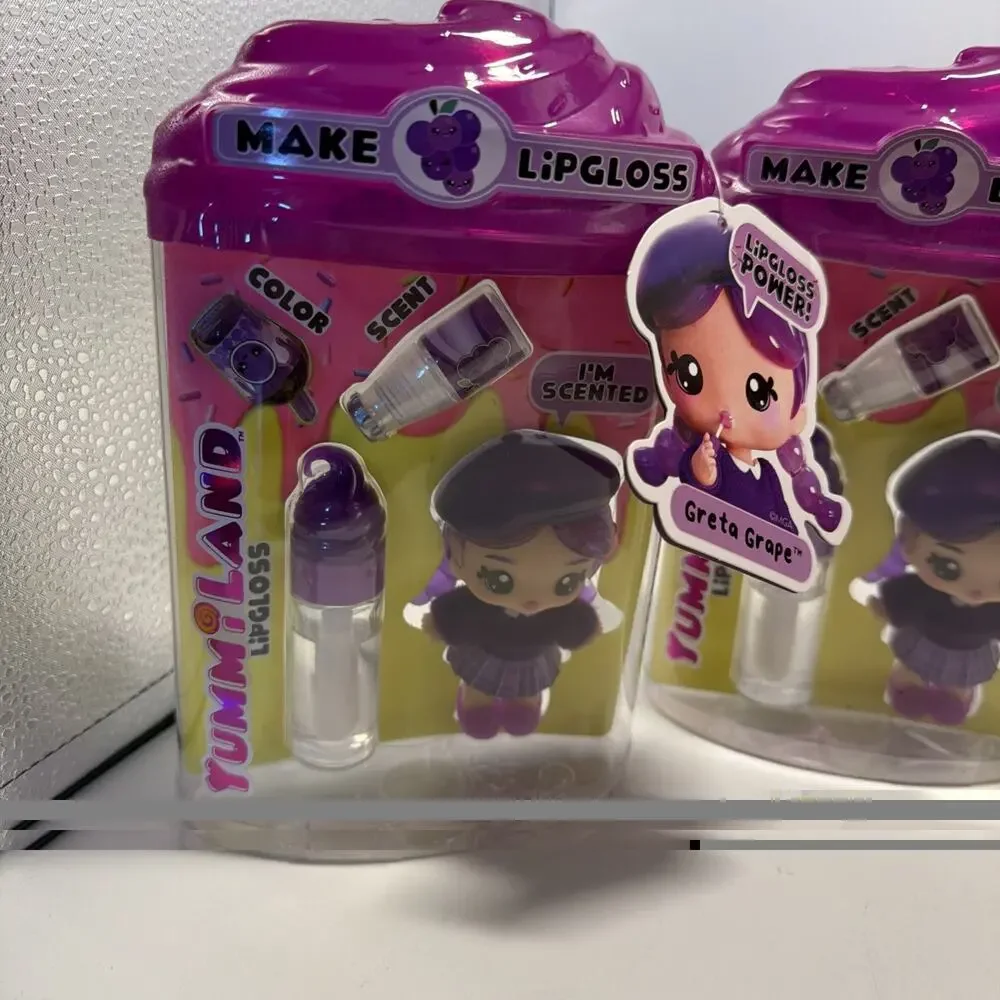 YUMMILAND Lipgloss Doll - Greta Grape Scented Doll with DIY Lip Gloss Kit 4pack